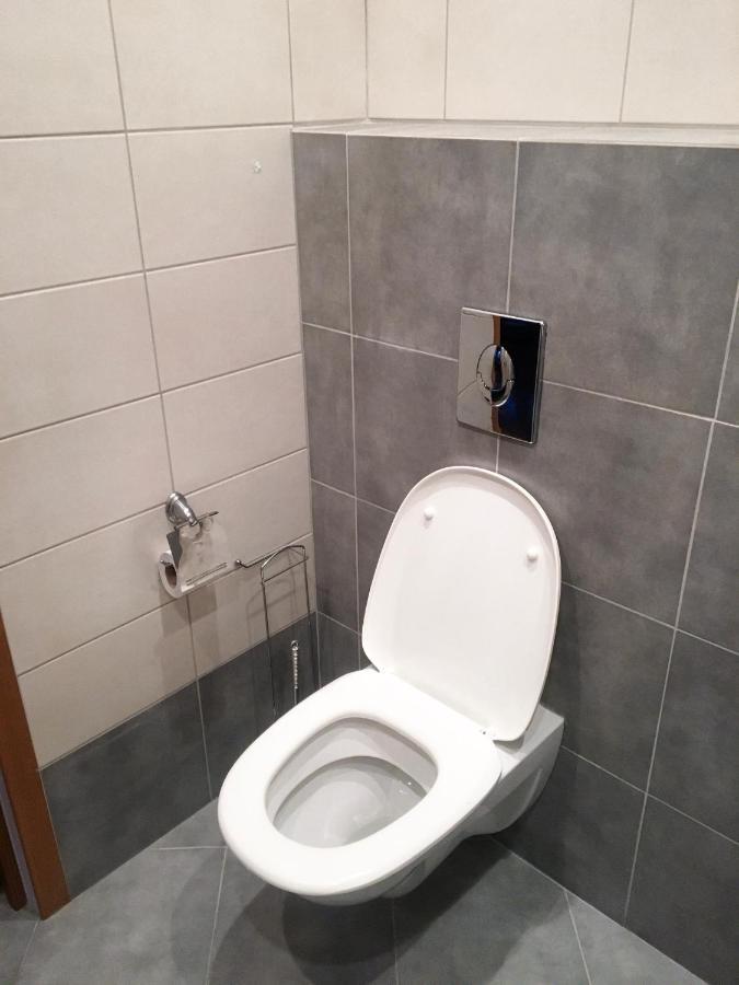 Room In Guest Room - Valensija - Large Suite Jurmala Luaran gambar