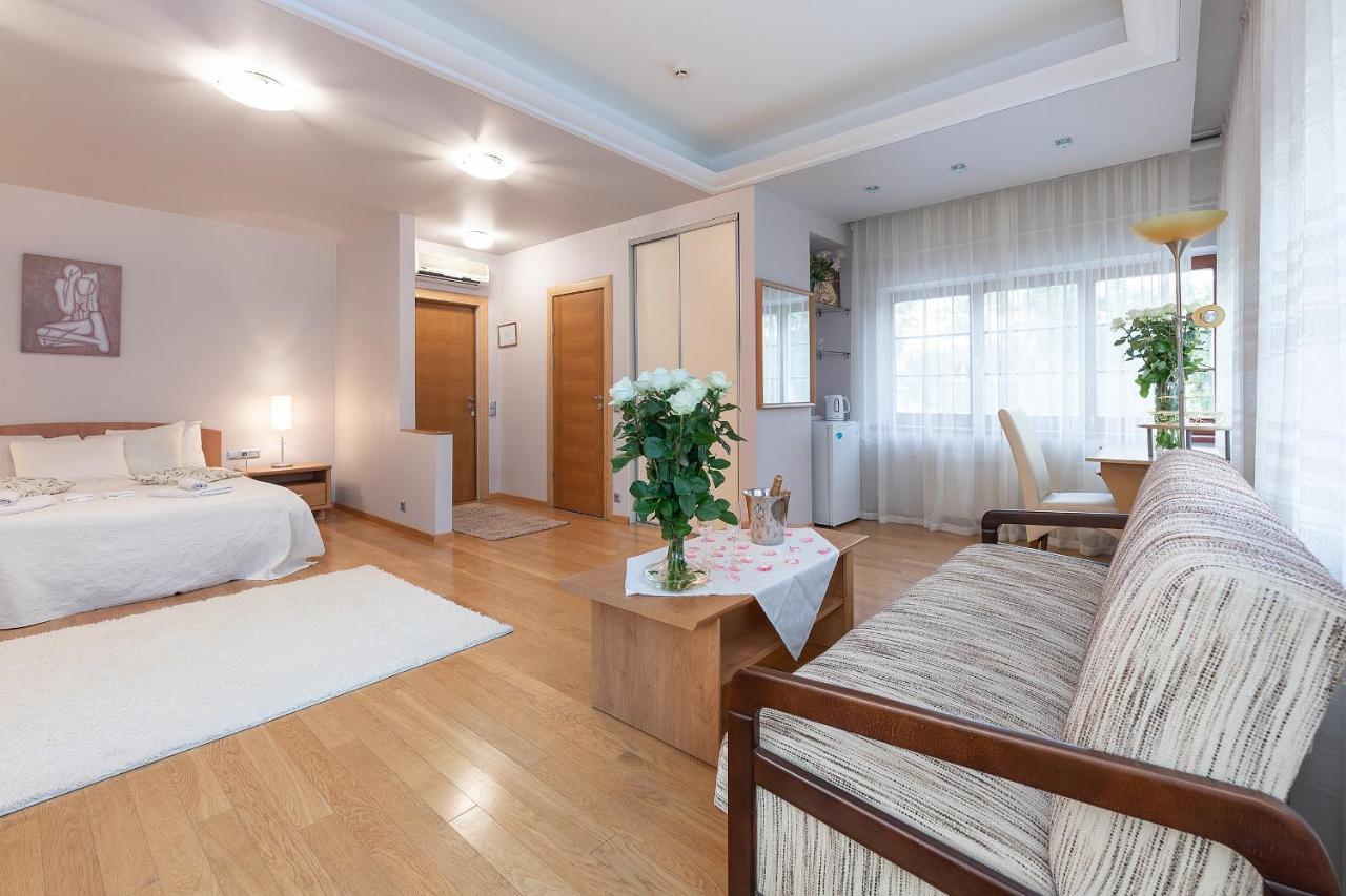 Room In Guest Room - Valensija - Large Suite Jurmala Luaran gambar
